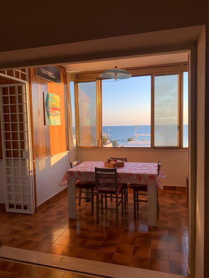 Sunset Apartment ซันตามารีเนลลา ภายนอก รูปภาพ