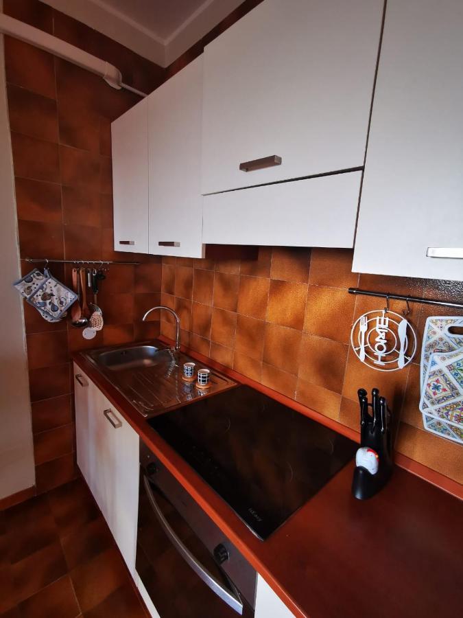 Sunset Apartment ซันตามารีเนลลา ภายนอก รูปภาพ